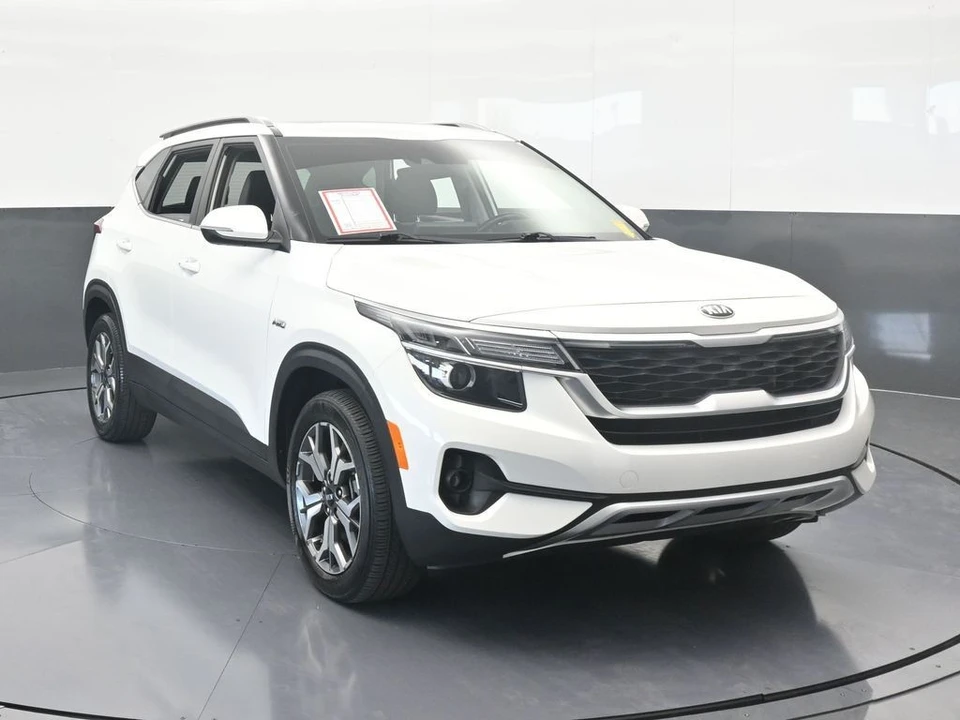 2021 Kia Seltos - Image 9 of 12