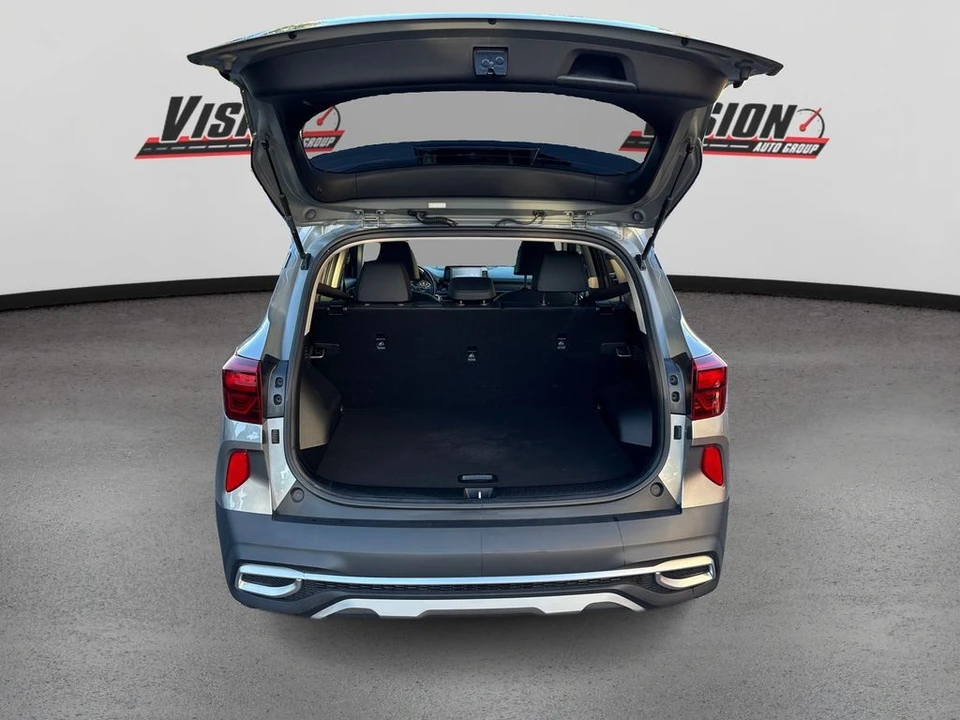 2021 Kia Seltos - Image 11 of 12