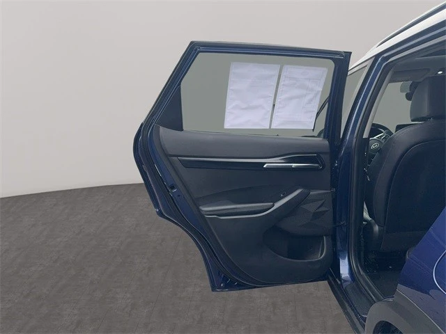 2021 Kia Seltos - Image 13 of 21