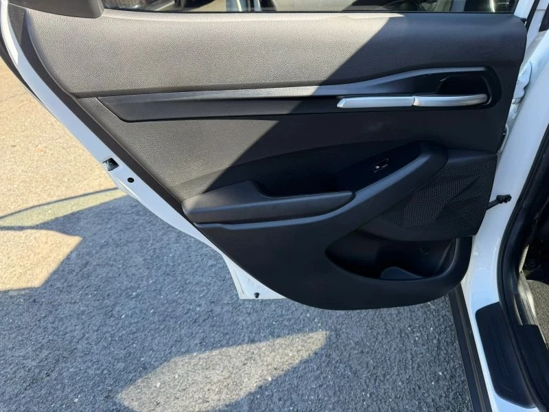 2021 Kia Seltos - Image 10 of 12