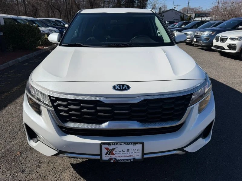 2021 Kia Seltos - Image 5 of 12