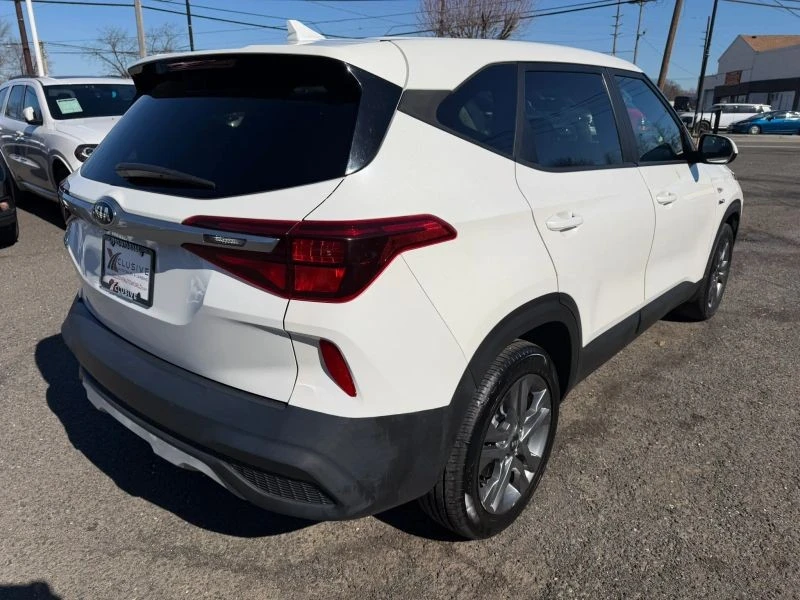 2021 Kia Seltos - Image 3 of 12