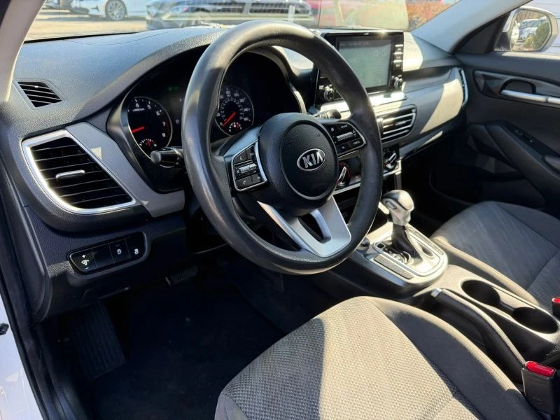 2021 Kia Seltos - Image 7 of 12