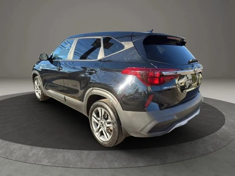 2021 Kia Seltos - Image 7 of 12