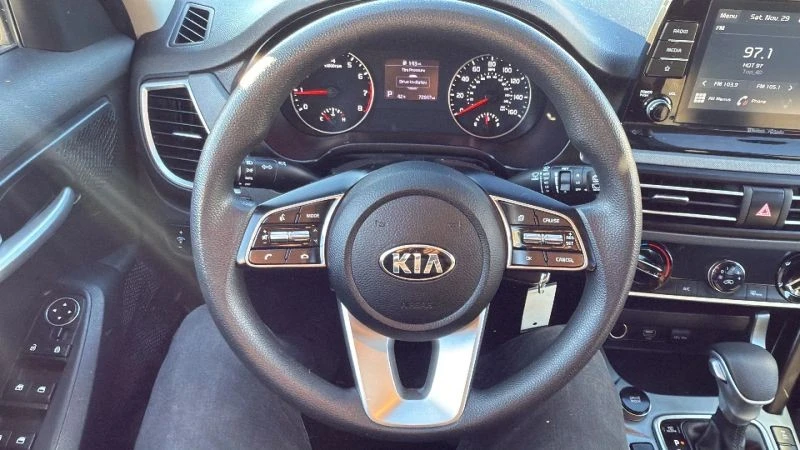 2021 Kia Seltos - Image 10 of 12