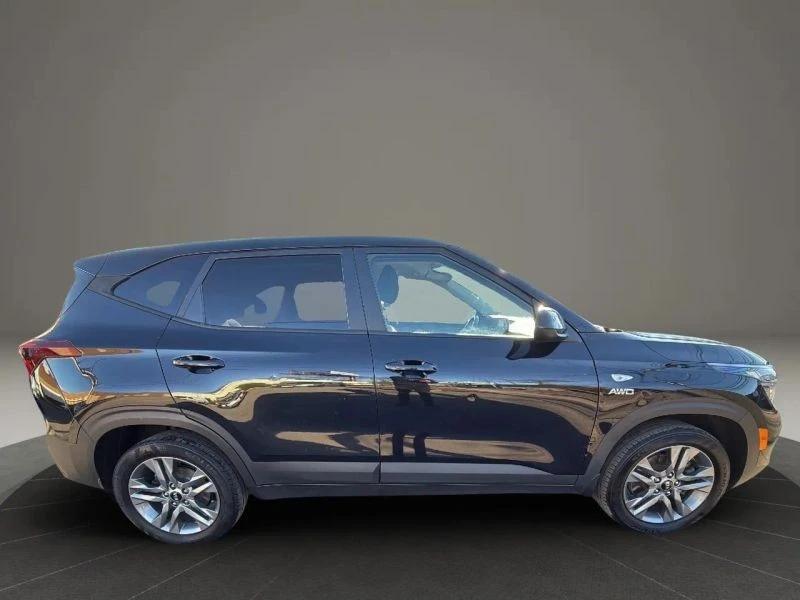 2021 Kia Seltos - Image 4 of 12