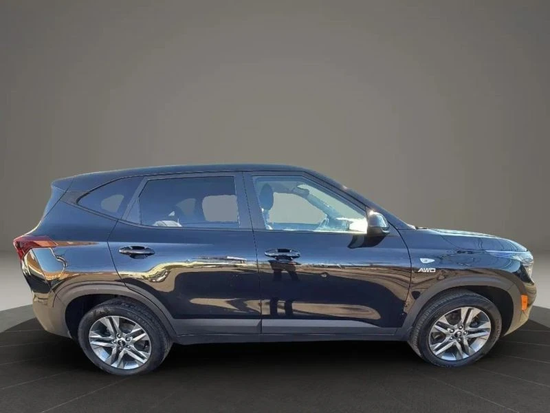 2021 Kia Seltos - Image 4 of 12