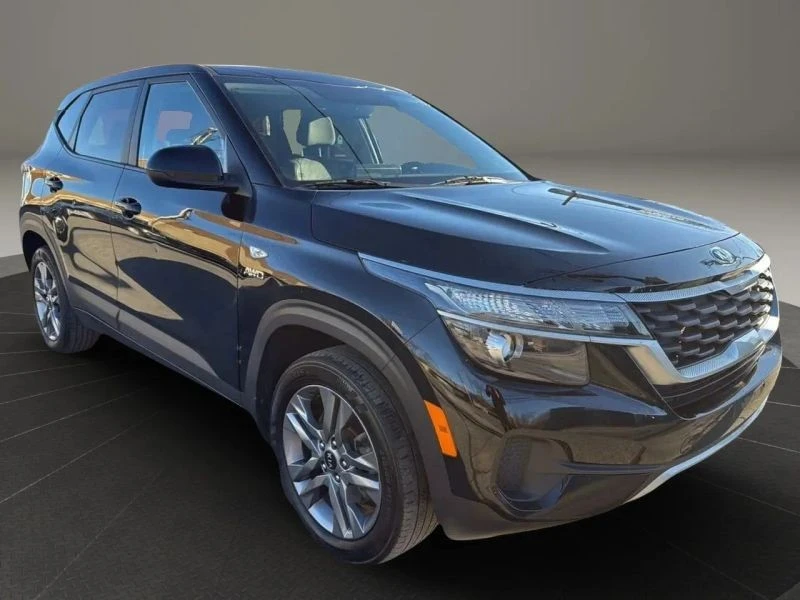2021 Kia Seltos - Image 3 of 12
