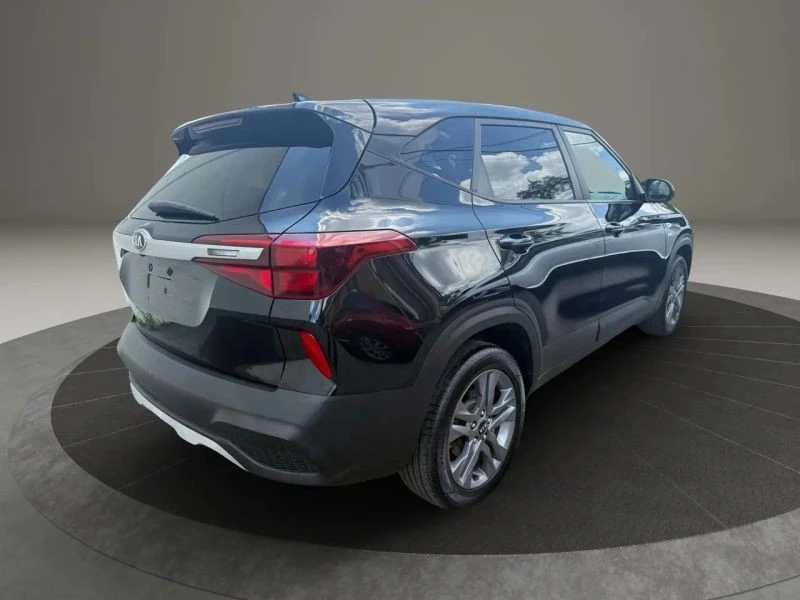 2021 Kia Seltos - Image 5 of 12