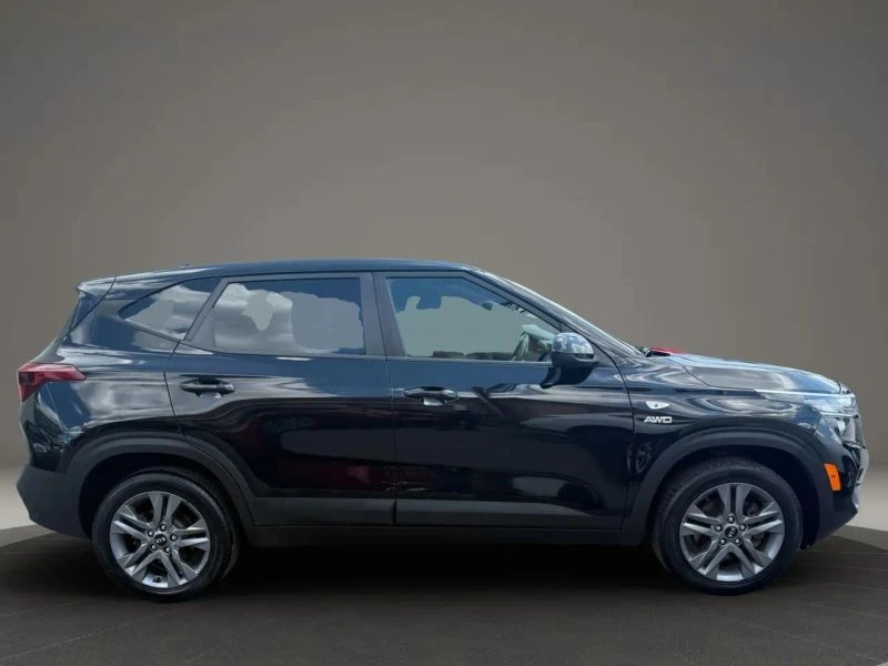 2021 Kia Seltos - Image 4 of 12