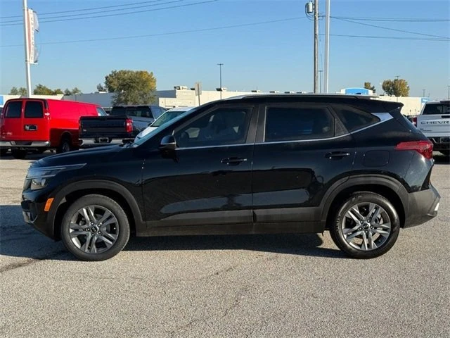 2021 Kia Seltos - Image 2 of 3