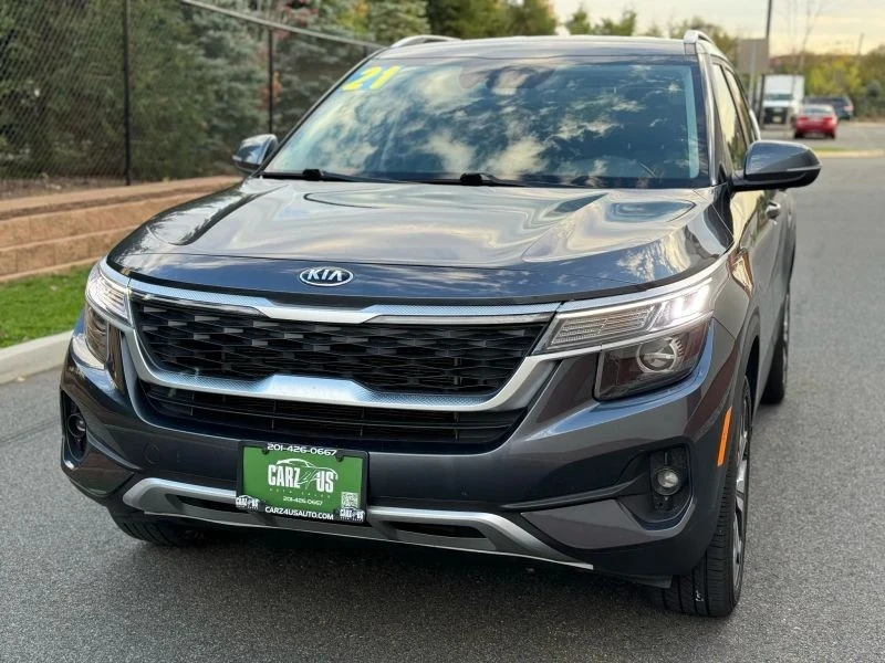 2021 Kia Seltos - Image 2 of 12