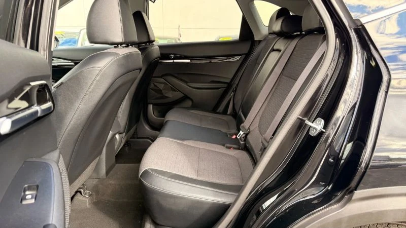 2021 Kia Seltos - Image 11 of 12