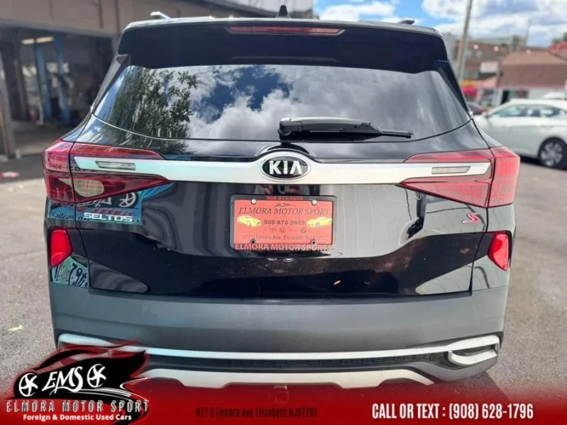 2021 Kia Seltos - Image 9 of 12