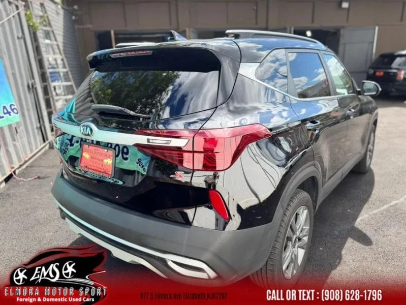 2021 Kia Seltos - Image 8 of 12