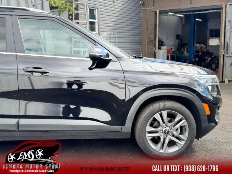 2021 Kia Seltos - Image 6 of 12