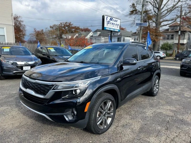 2021 Kia Seltos - Image 5 of 12