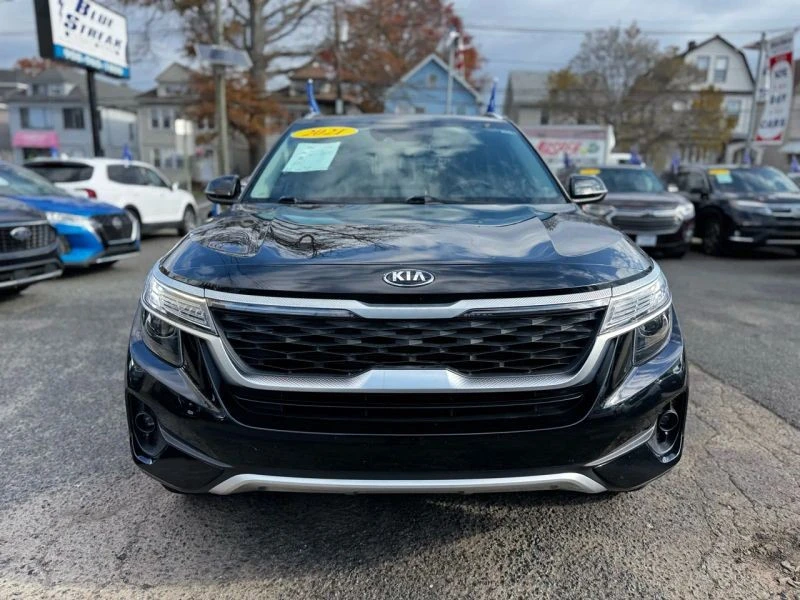 2021 Kia Seltos - Image 2 of 12
