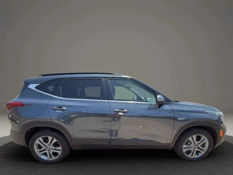 2021 Kia Seltos - Image 4 of 12