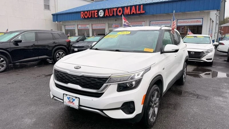 2021 Kia Seltos - Image 4 of 12