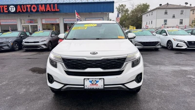 2021 Kia Seltos - Image 3 of 12