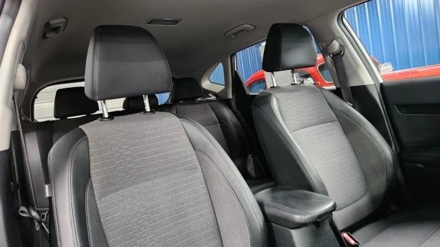 2021 Kia Seltos - Image 14 of 21