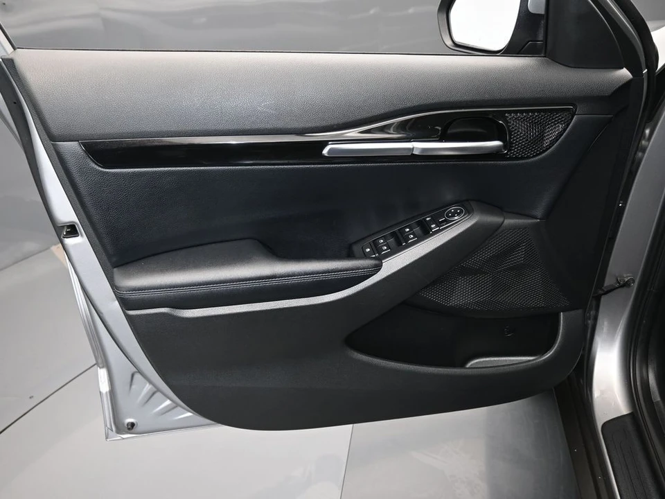 2021 Kia Seltos - Image 11 of 12