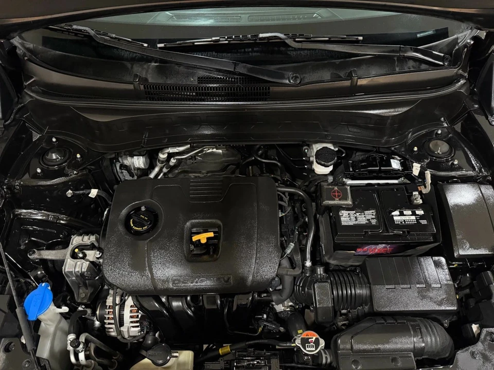 2021 Kia Seltos - Image 15 of 16
