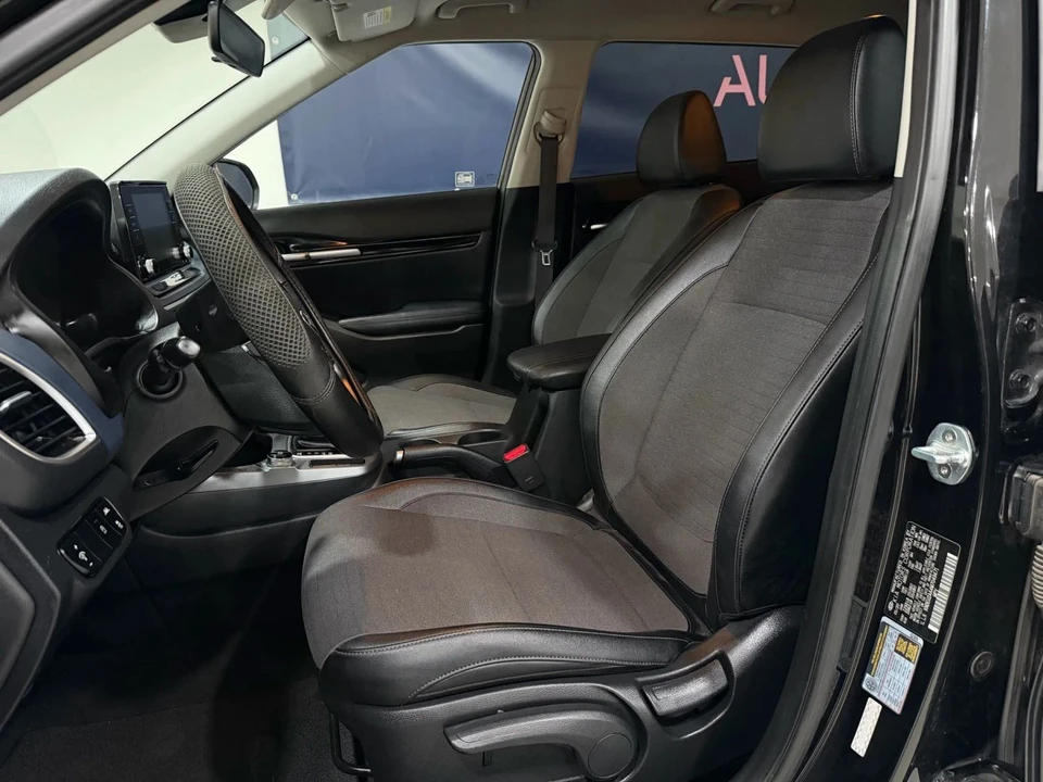 2021 Kia Seltos - Image 7 of 16