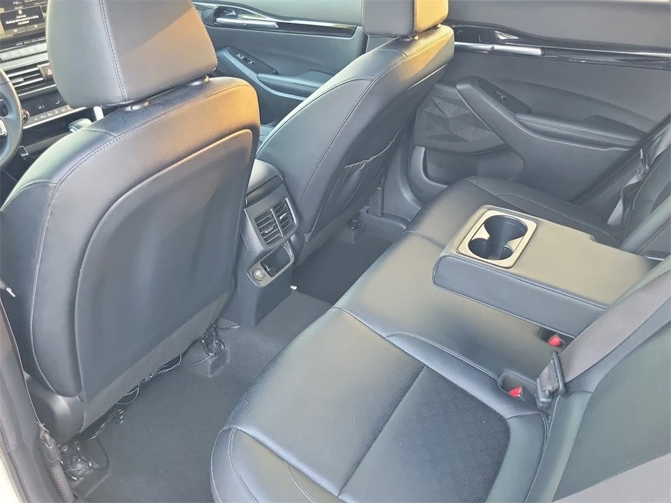 2021 Kia Seltos - Image 13 of 21