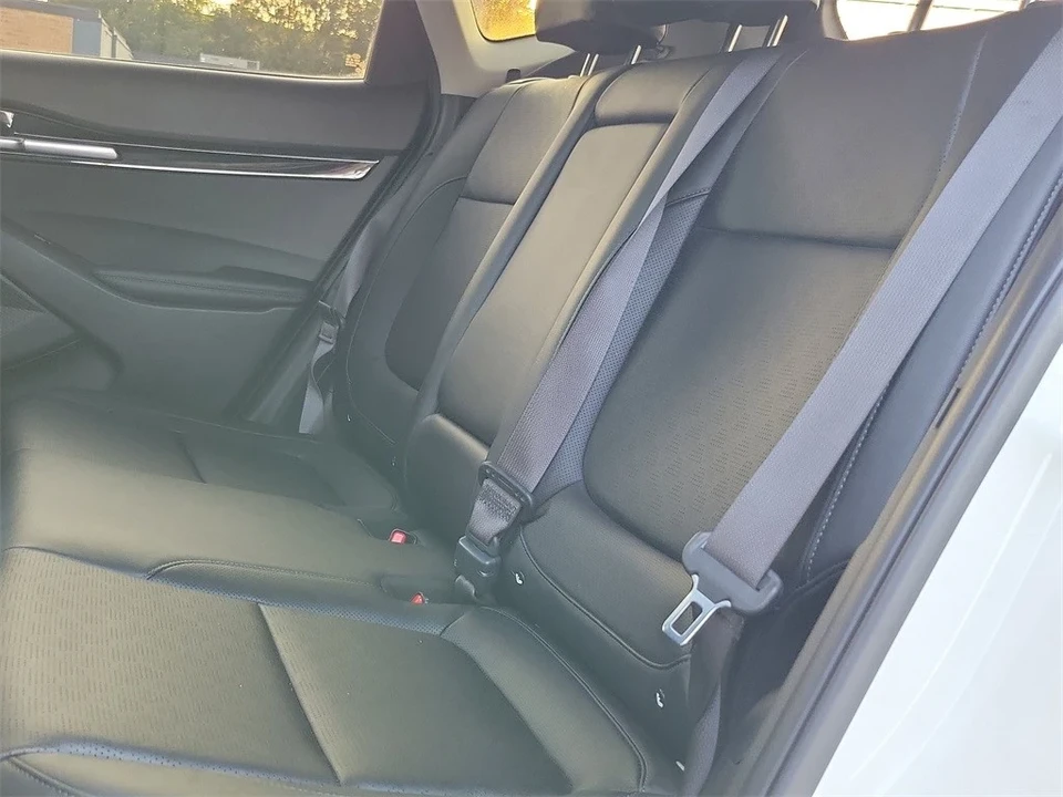 2021 Kia Seltos - Image 10 of 21