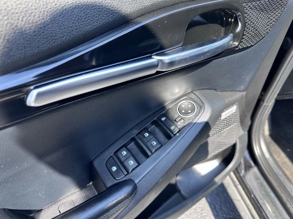 2021 Kia Seltos - Image 4 of 12