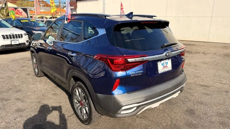 2021 Kia Seltos - Image 5 of 12