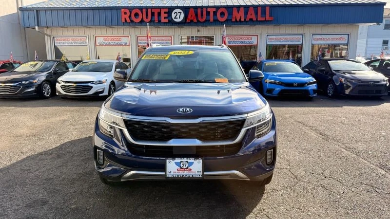 2021 Kia Seltos - Image 3 of 12