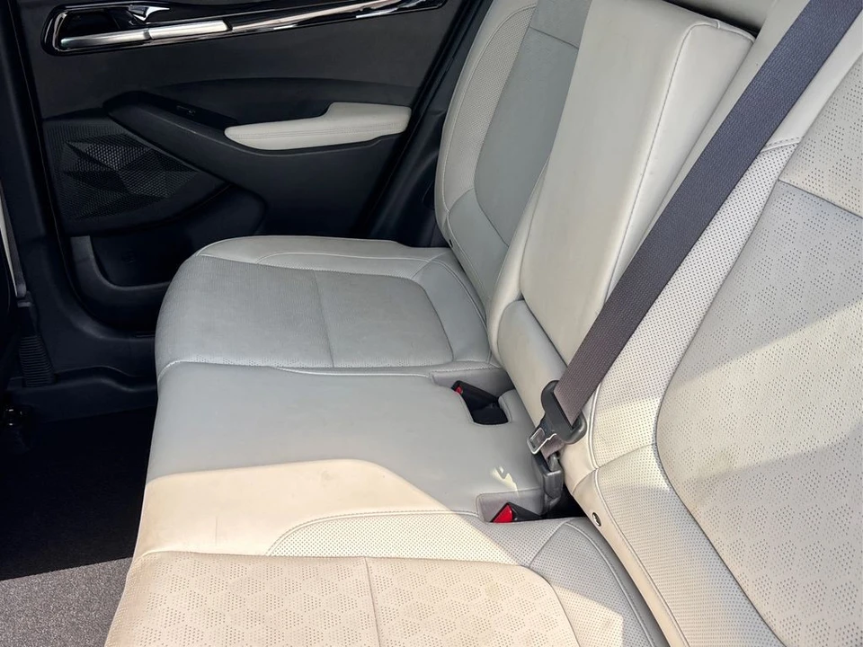 2021 Kia Seltos - Image 10 of 12