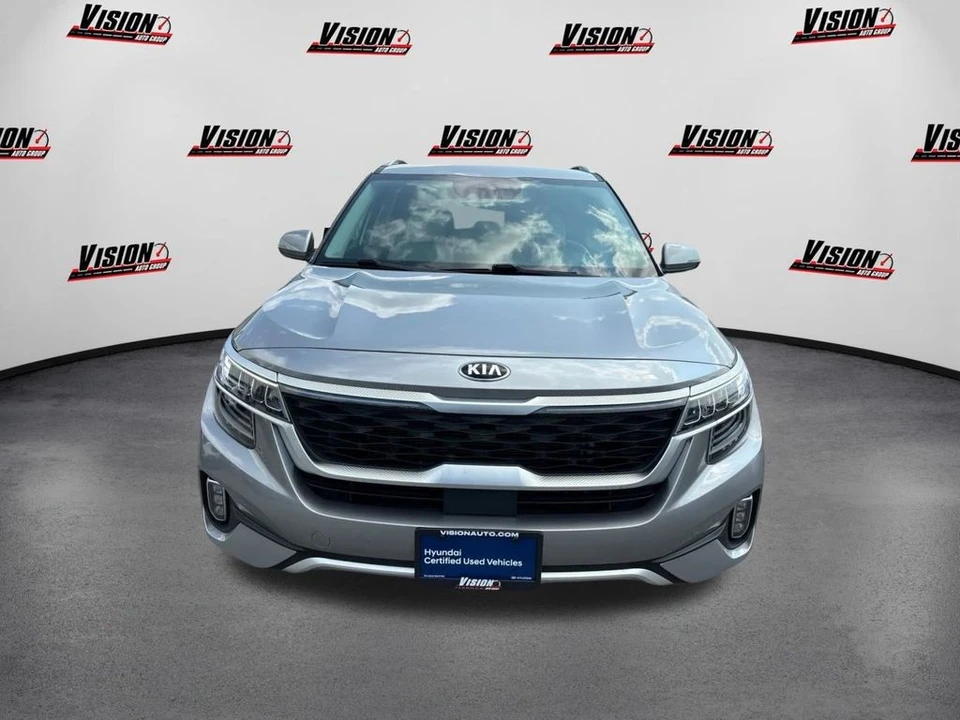 2021 Kia Seltos - Image 2 of 12
