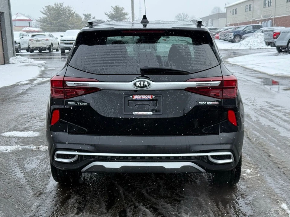 2021 Kia Seltos - Image 4 of 12