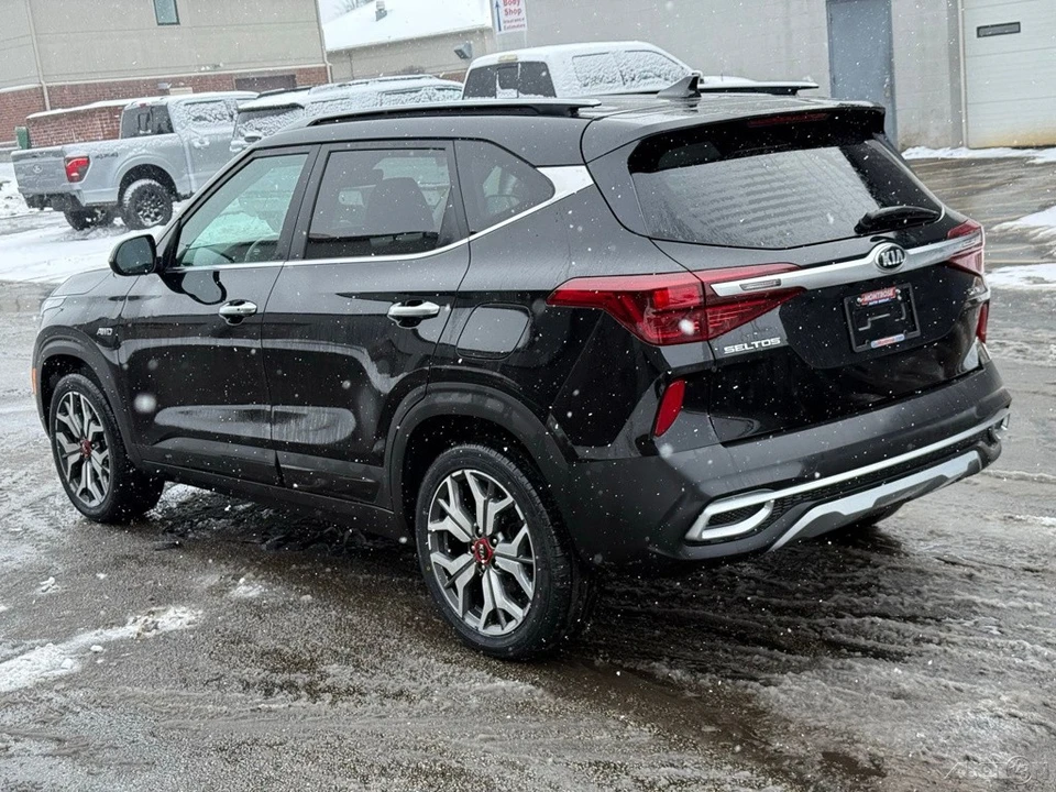 2021 Kia Seltos - Image 5 of 12