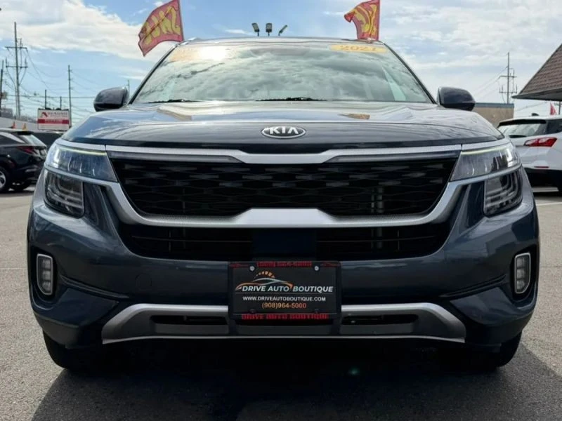 2021 Kia Seltos - Image 2 of 12