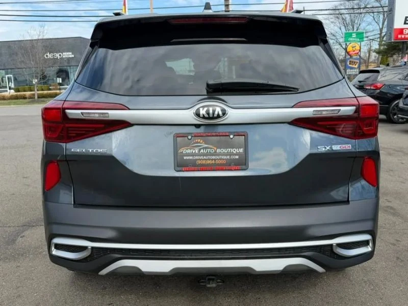 2021 Kia Seltos - Image 5 of 12