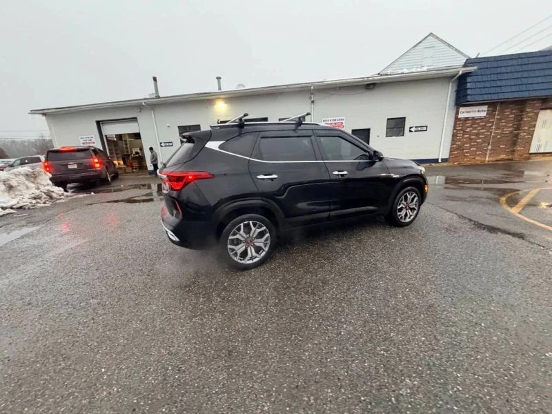 2021 Kia Seltos - Image 11 of 12