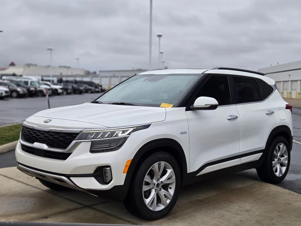 2021 Kia Seltos - Image 3 of 12