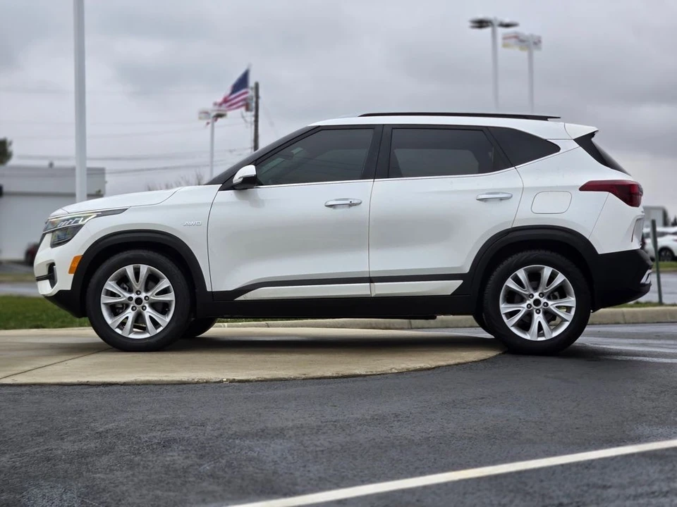 2021 Kia Seltos - Image 4 of 12