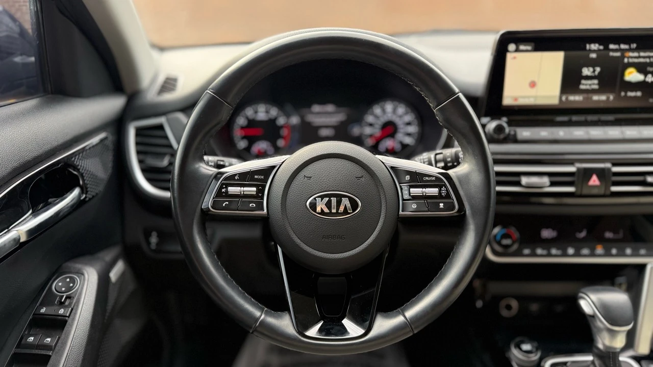 2021 Kia Seltos - Image 15 of 21