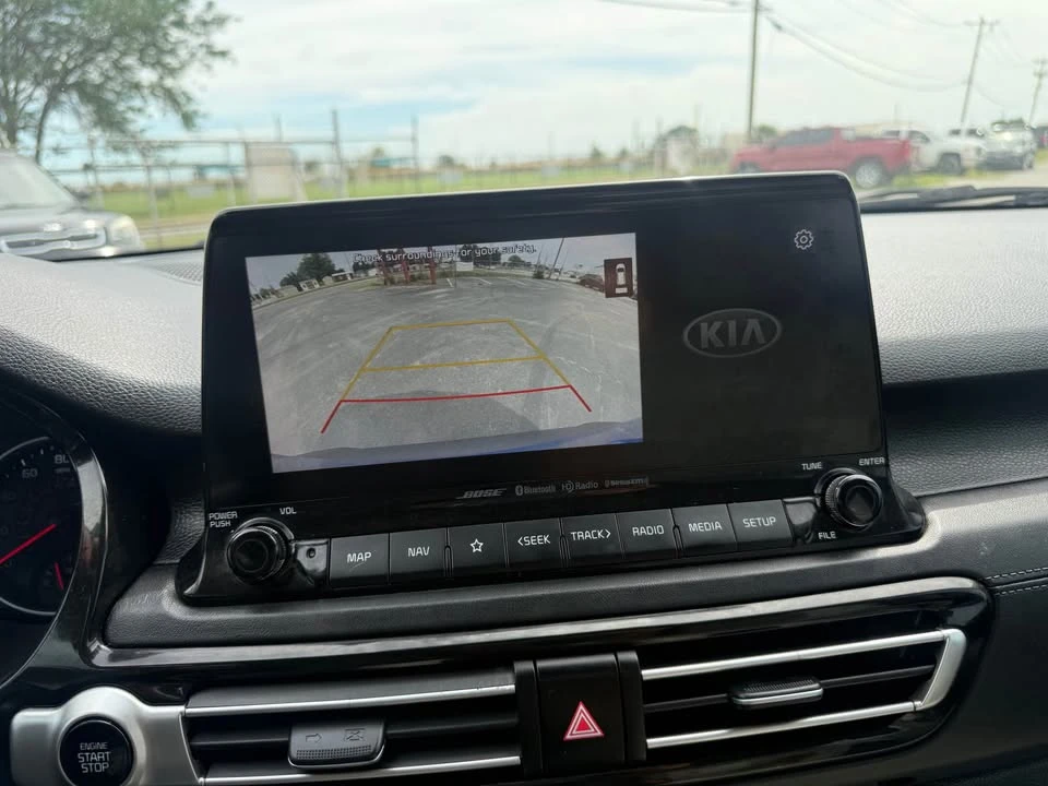2021 Kia Seltos - Image 11 of 16