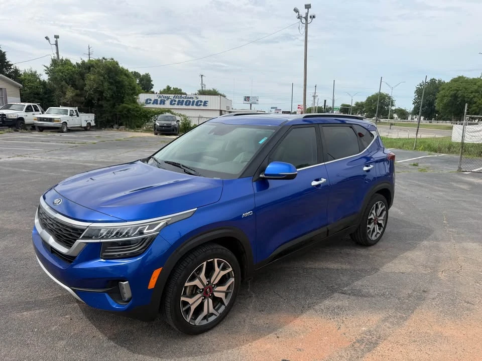 2021 Kia Seltos - Image 4 of 16