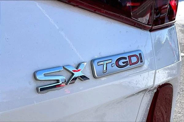 2021 Kia Seltos - Image 9 of 20