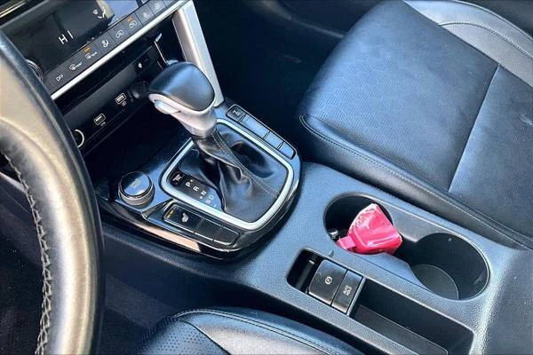 2021 Kia Seltos - Image 16 of 20