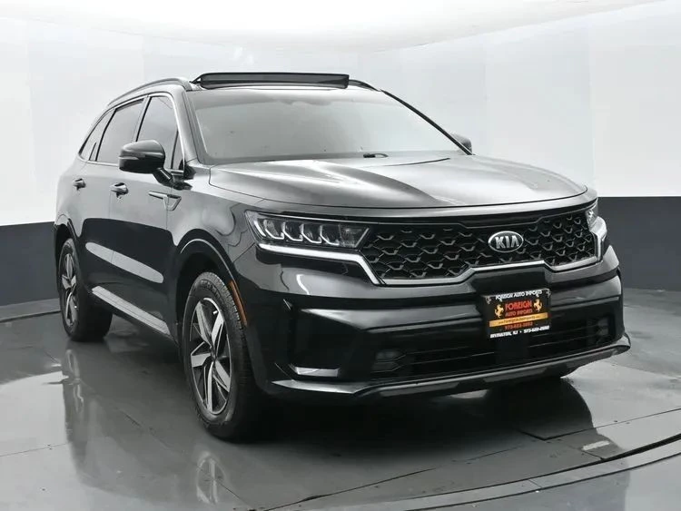 2021 Kia Sorento - Image 2 of 12