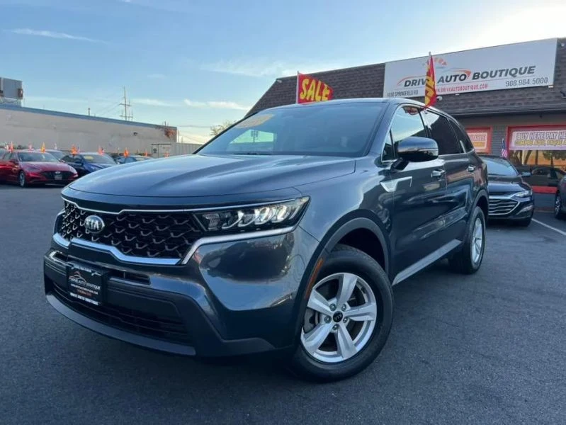 2021 Kia Sorento - Image 2 of 12